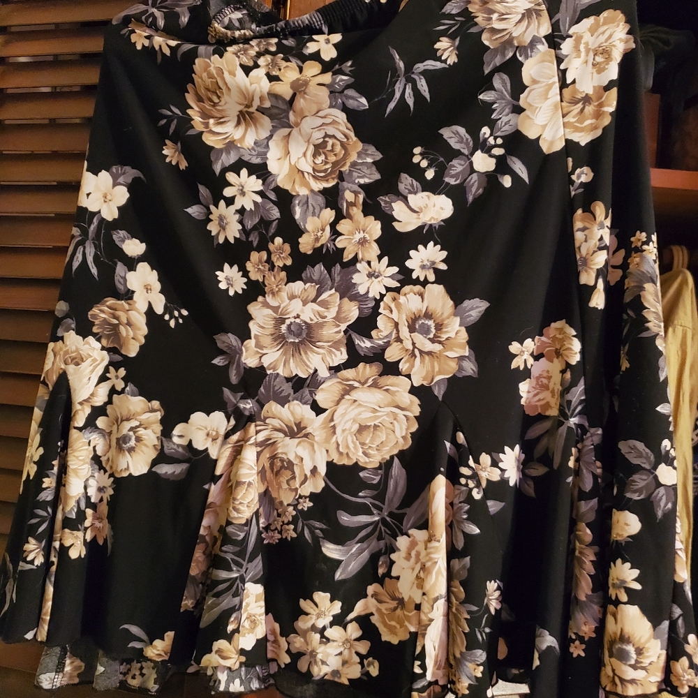 Summer flower skirt